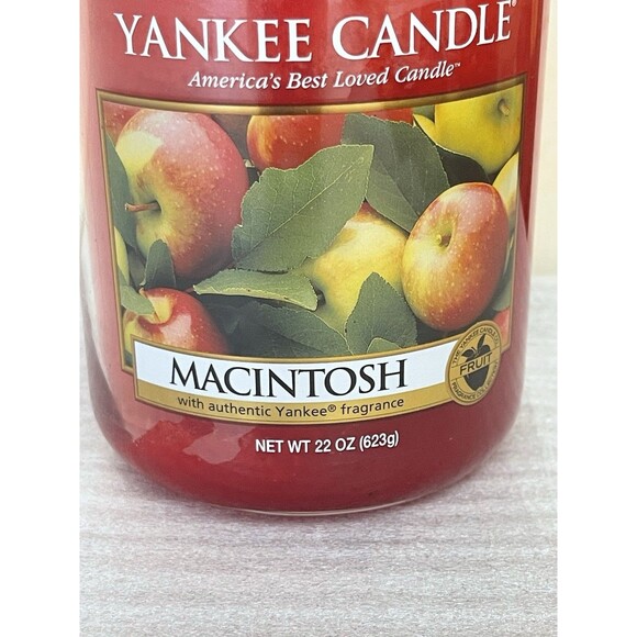Yankee Candle Macintosh 22oz Large Jar W 4.5" Fall Color Mosaic Glass Topper - Picture 2 of 11